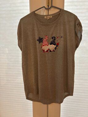 Indigo Sol Patriotic Gnome T-Shirt-Size Medium
